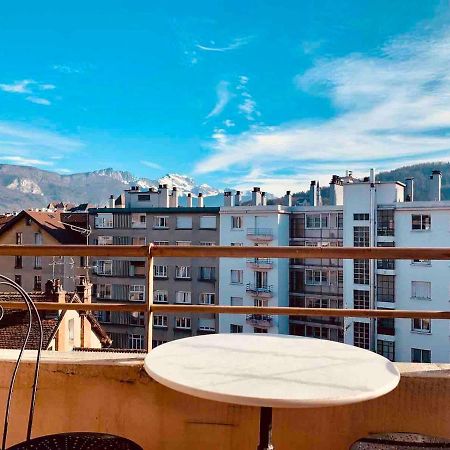 Ilot Zen 5 Min Vieille Ville Vue Montagnes Annecy Exterior photo